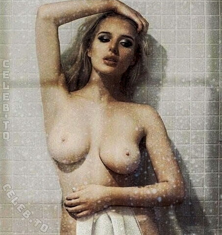 Helen Flanagan nude photo 5