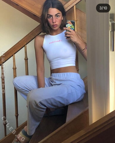 Helena Beckmann nude photo 13