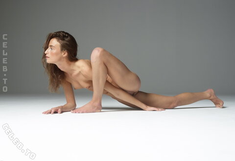Helena Hall nude photo 451