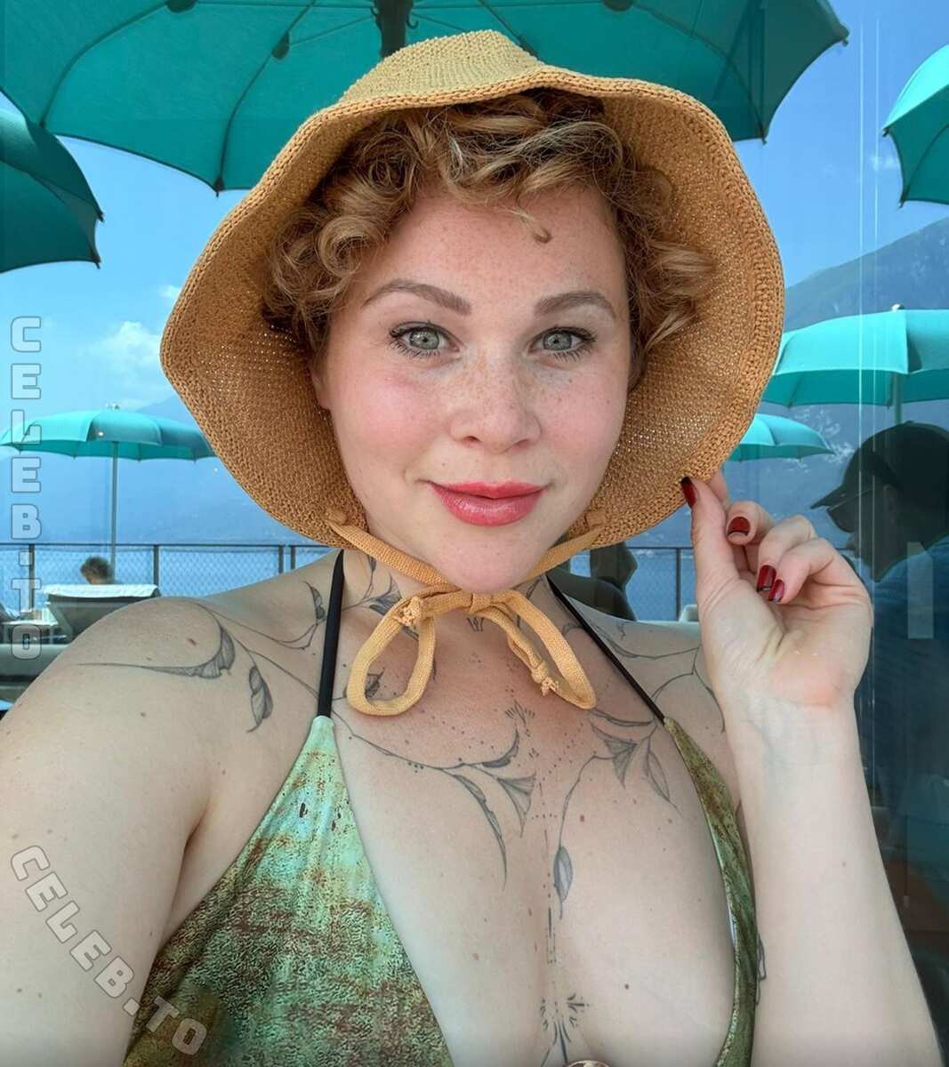 Helenas Luminance/Emma O/Marmor nude photo 10