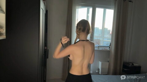 HelenaSuto nude photo 10