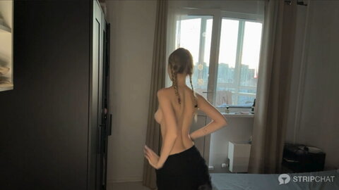 HelenaSuto nude photo 9
