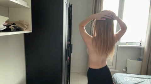 HelenaSuto nude photo 4