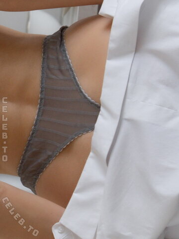 heninamadara / Henina Madara nude photo 30