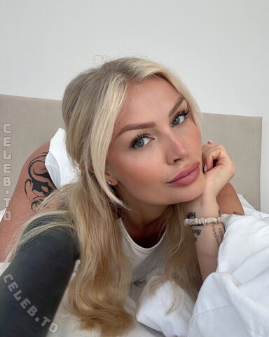 Henriette Panse nude photo 2