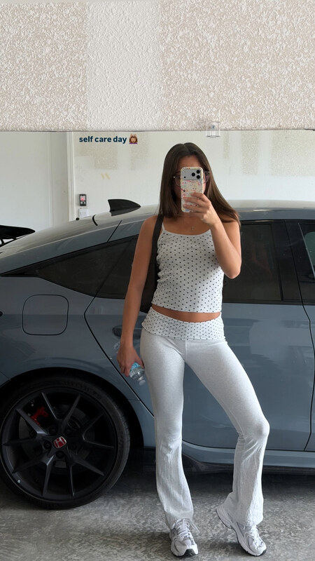 heydani nude photo 1