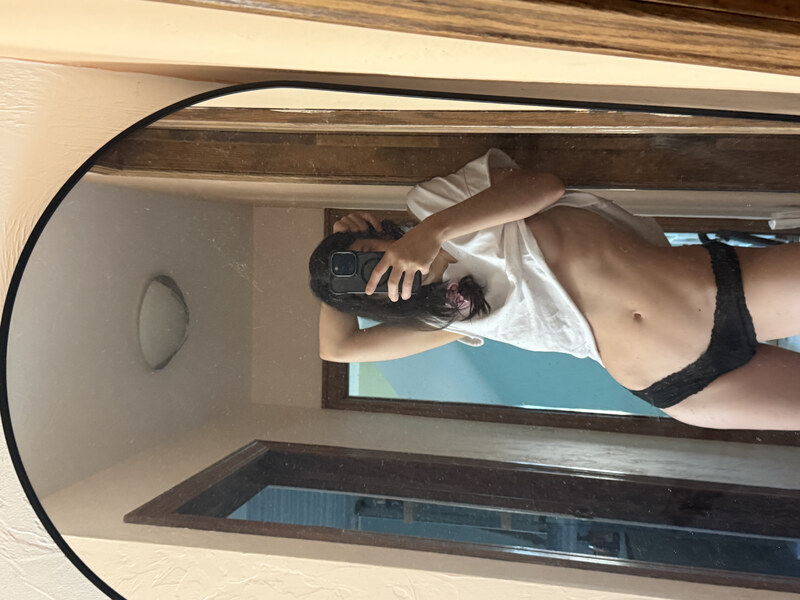 Heyitssarah nude photo 4