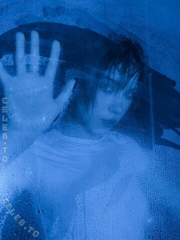 Heykrls – "shower, wet t-shirt, no censorship 💙" from 23.01.2026