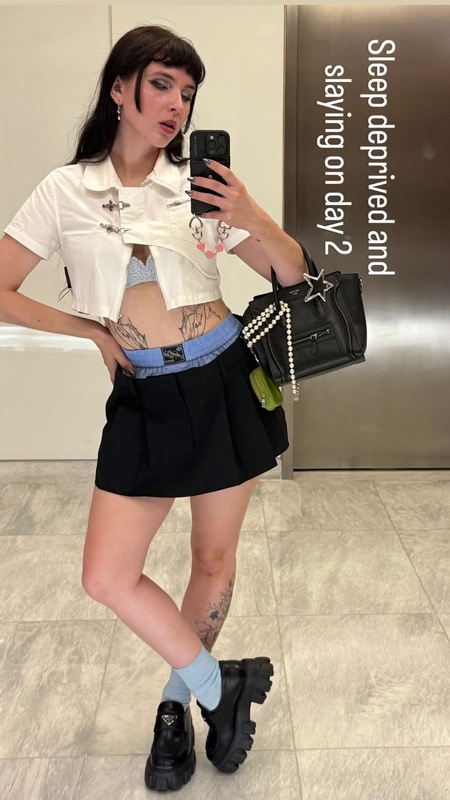 HeyMissTeacher nude photo 1