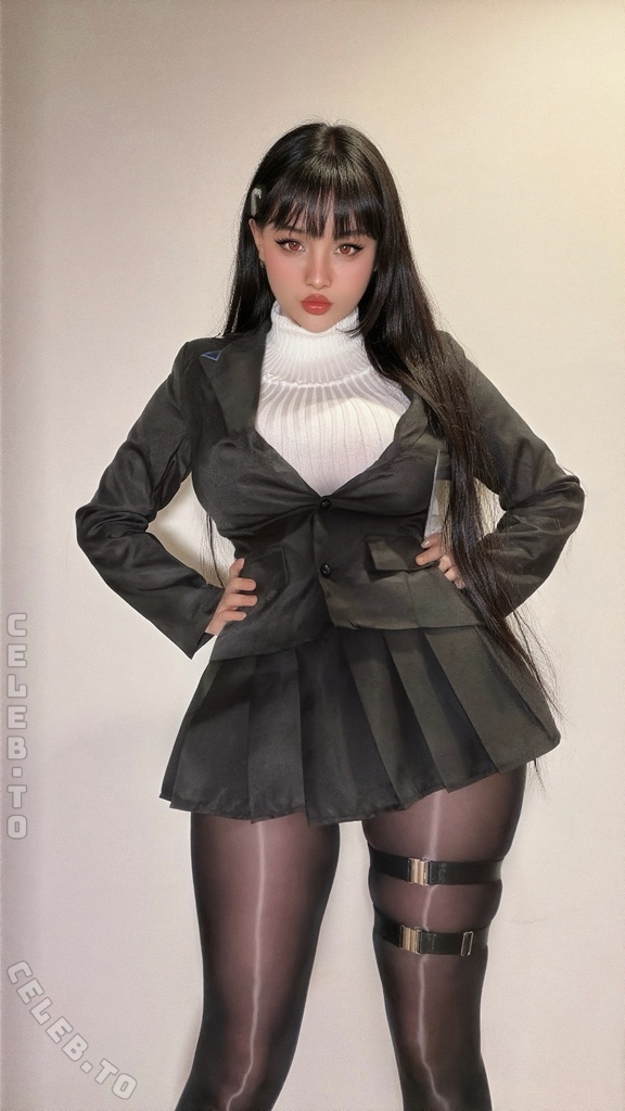 Hidori Rose nude photo 2
