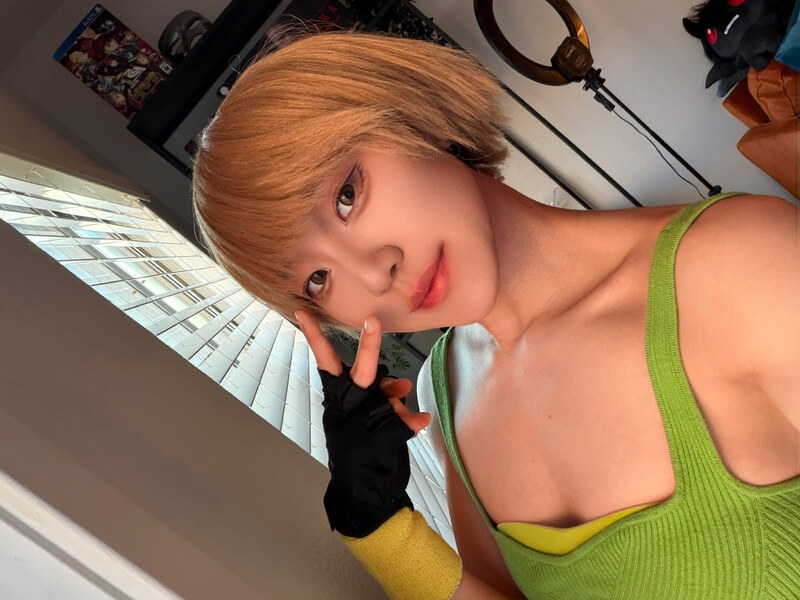 higana_suzu nude photo 12