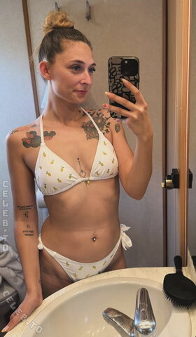 hi.iam.sara Sexy (1 photo)