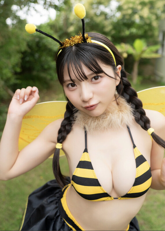Himeno Hinano nude photo 26