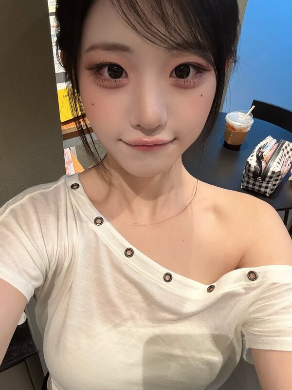 hinachan01 nude photo 4