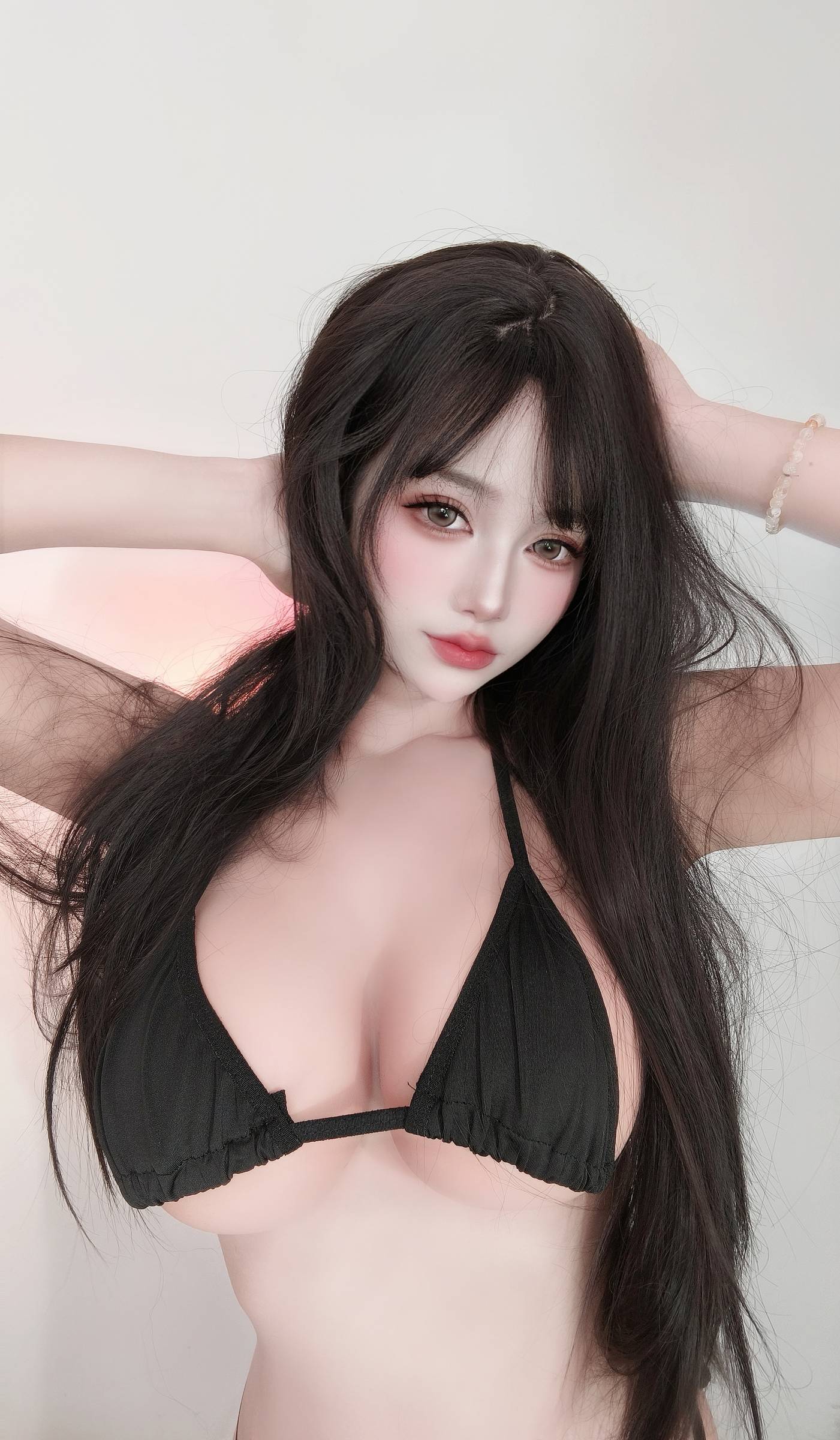 Hiniitaa nude photo 15
