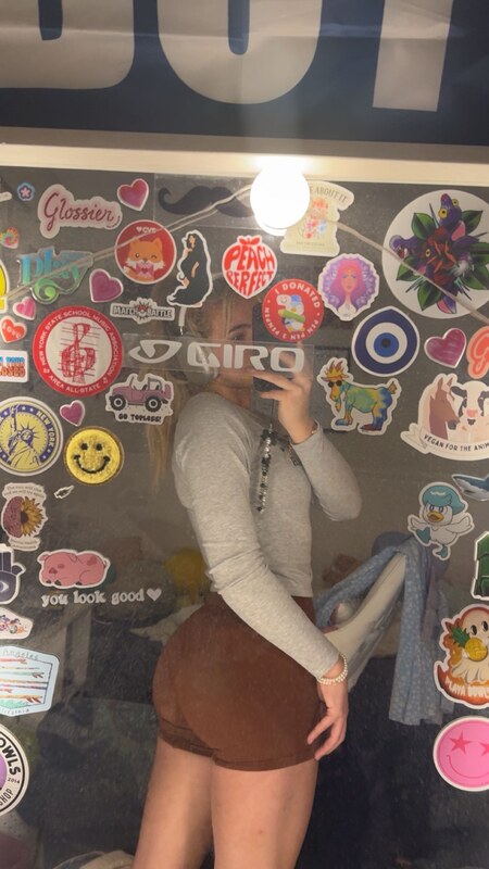 Hippicam nude photo 16