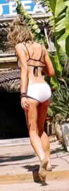 Hollie Bennett nude photo 3