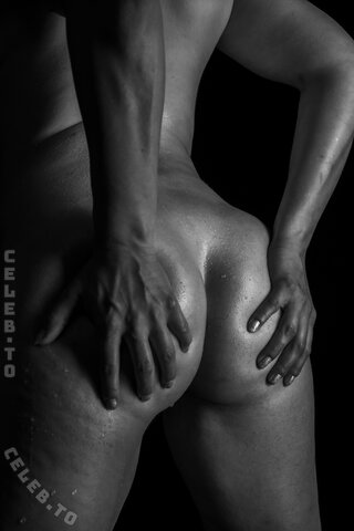 Honeyamnesia nude photo 20