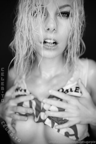 Honeybabesugarpiie nude photo 134