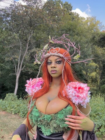 Honeygram Hot (3 photos)