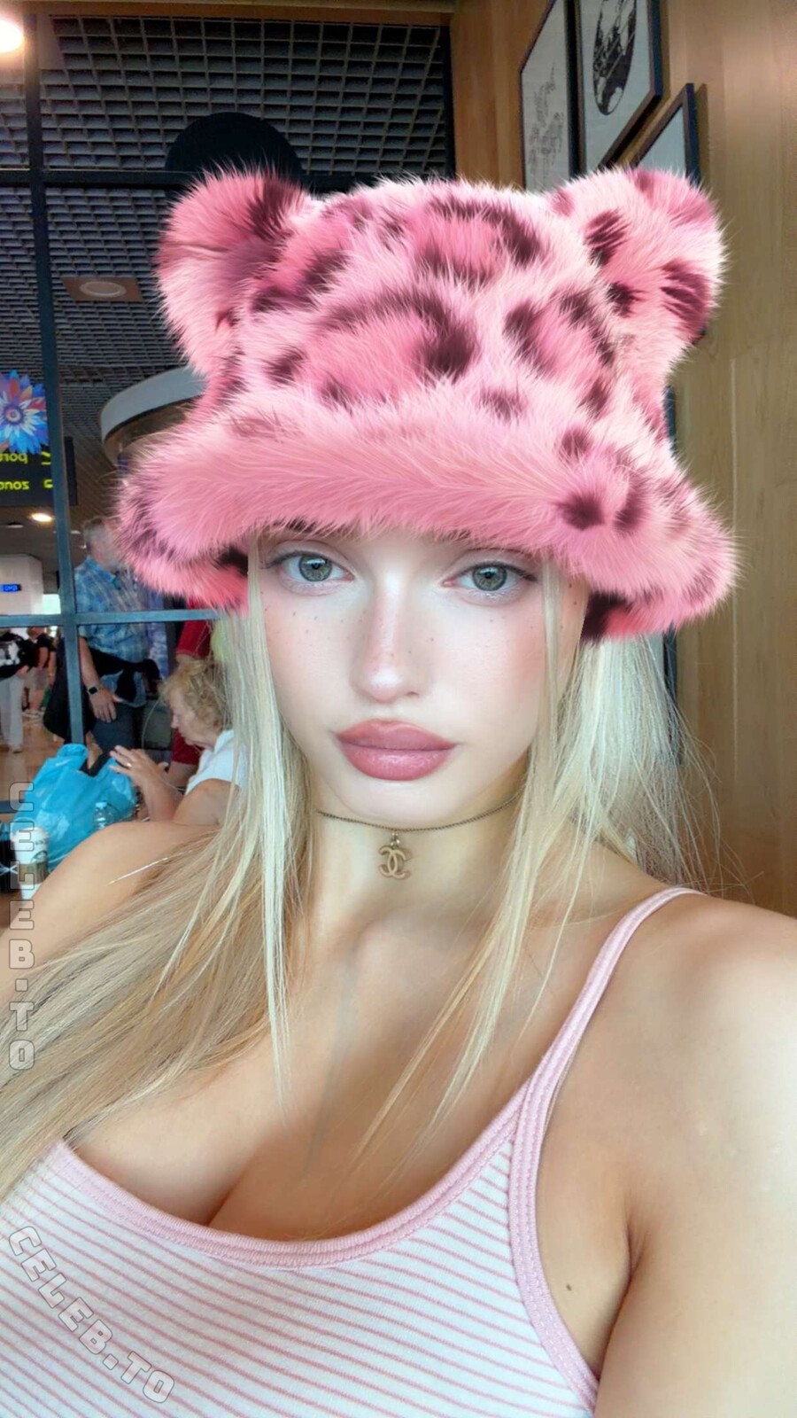 HoneyPuu nude photo 3