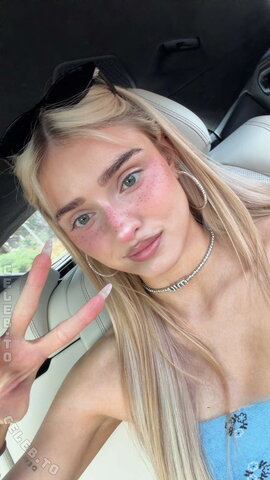 HoneyPuu nude photo 5