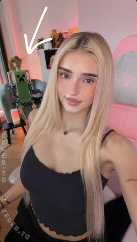 HoneyPuu photo 2