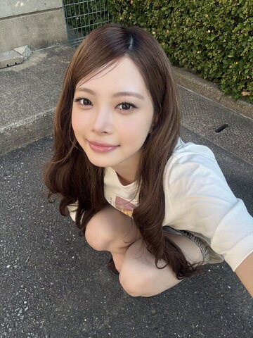 Hong Eunchae nude photo 8