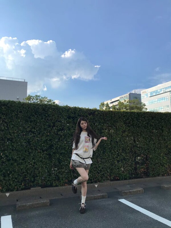 Hong Eunchae nude photo 5