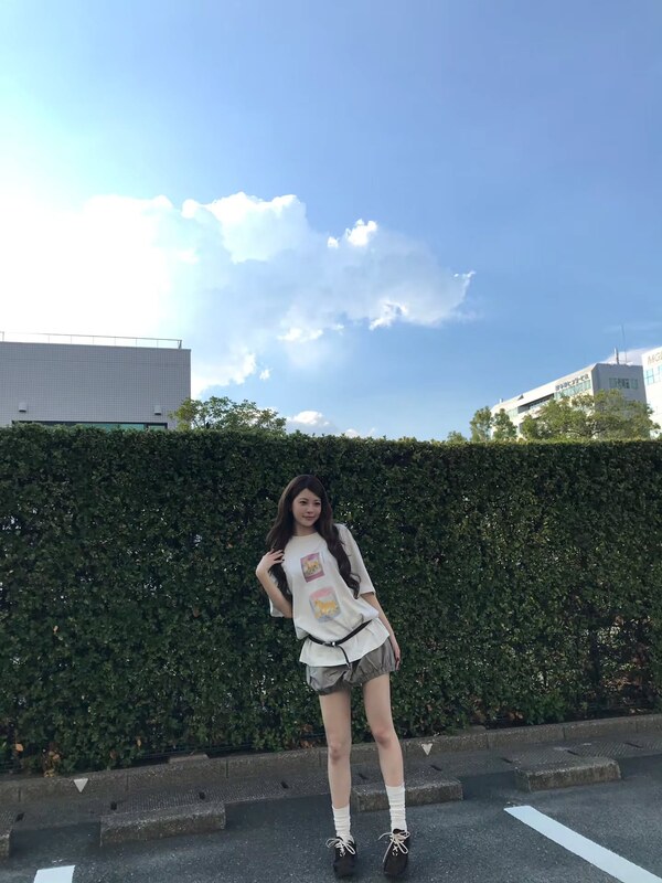 Hong Eunchae nude photo 10