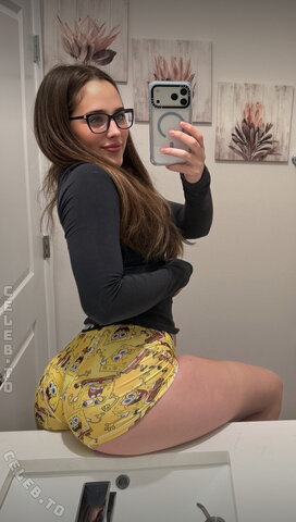 Hope Ann New (3 photos)