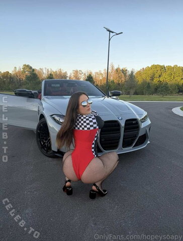 Hope Ann nude photo 8