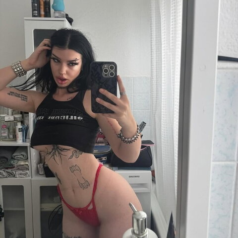 Hot german goth nude photo 33