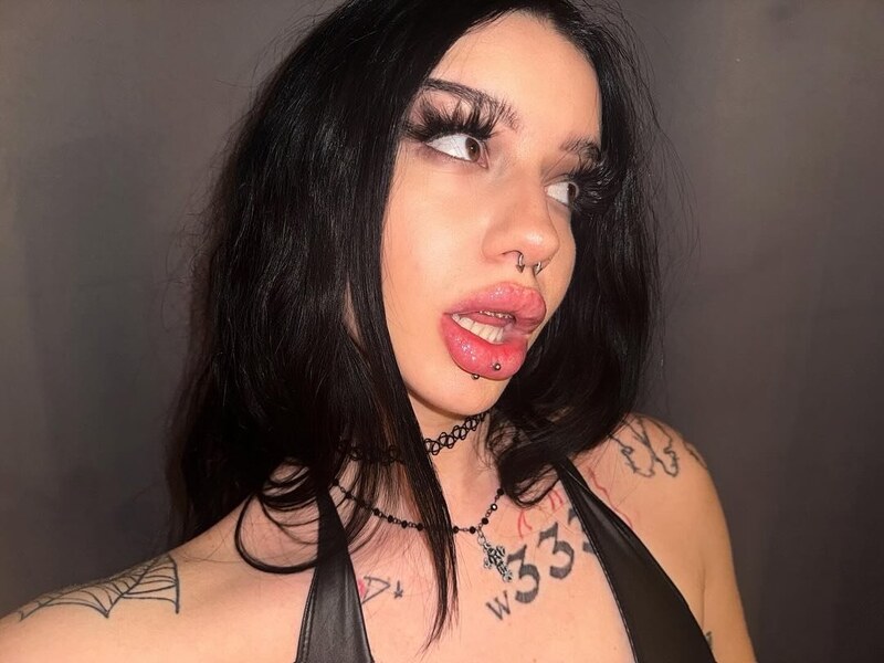 Hot german goth nude photo 39