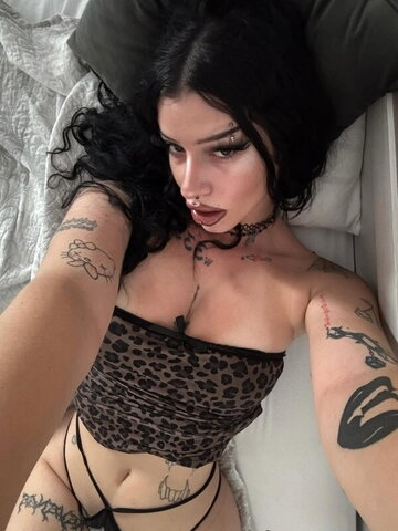 Hot german goth nude photo 7