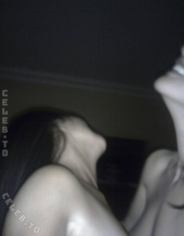 HotMomJane nude photo 10