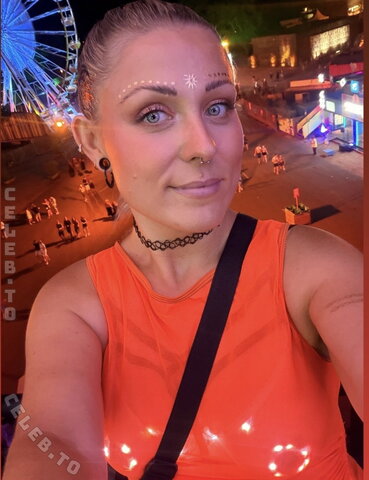 Hotwife_Kle photo 3