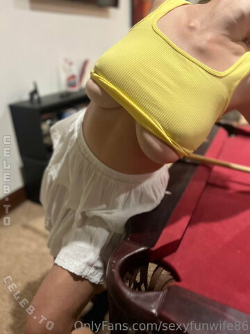 HotYogaWife photo 1