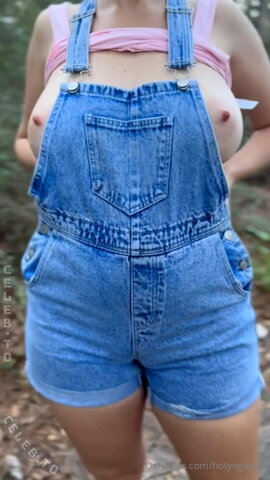 HotYogaWife nude photo 23