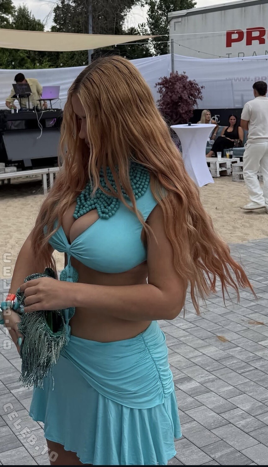 hrvaaticaa nude photo 6