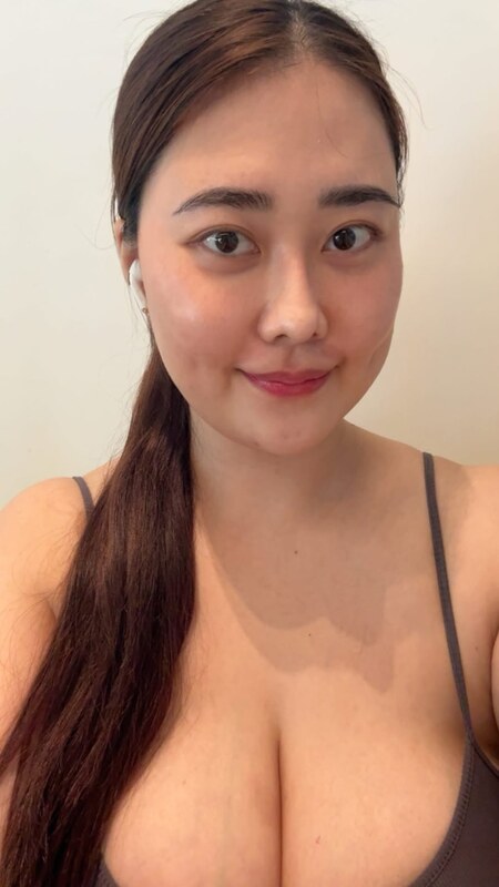Huiyunxlena nude photo 4