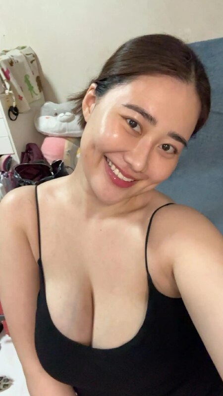 Huiyunxlena nude photo 6