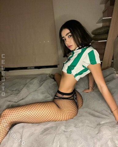 Husvjjal nude photo 1