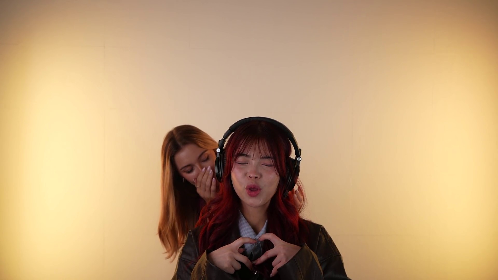 Hweeyuu nude photo 2