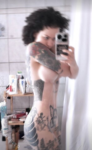 hyp3r_bunny nude photo 3