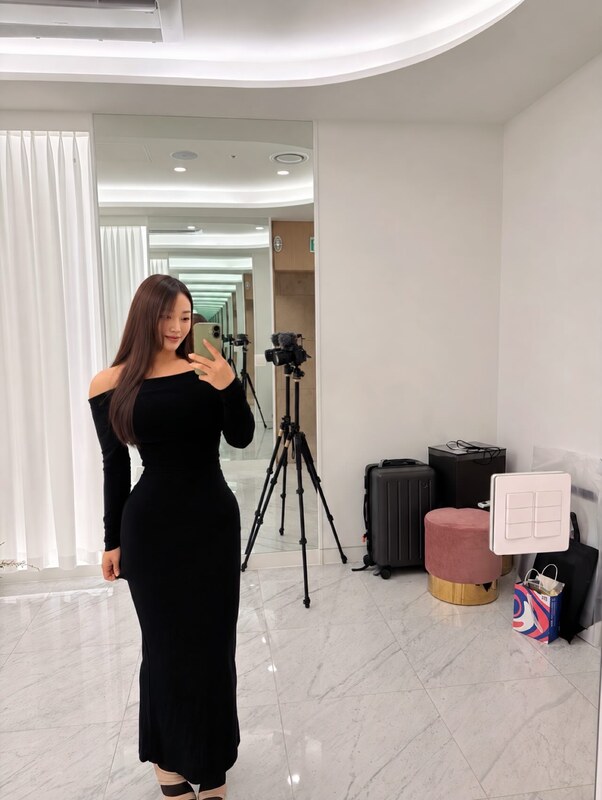 hyunji_queen nude photo 1