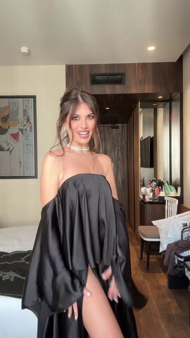 Iamcristinini nude photo 6