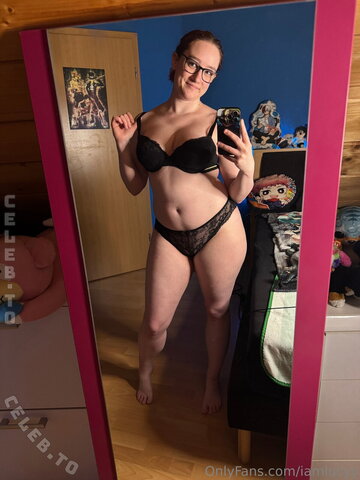 Iamlucyy nude photo 20