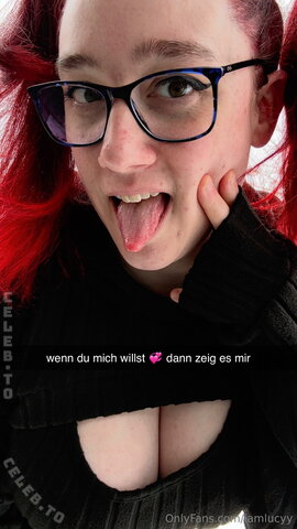 Iamlucyy New (2 photos)