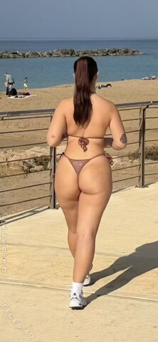 iammia1 nude photo 7